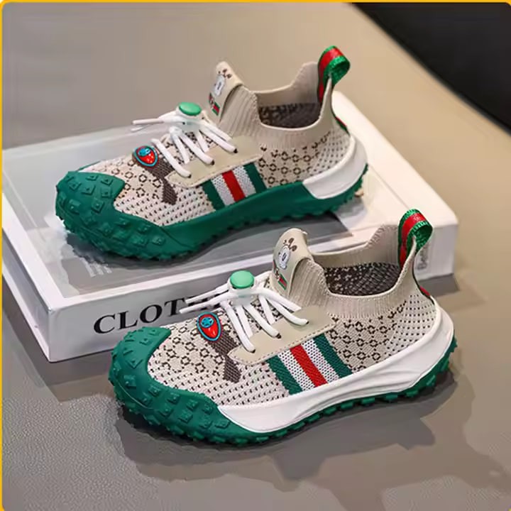 Cross Border Children's Sports Shoes 2024 Summer New Boys' Breathable and Anti slip Sports Shoes for Men