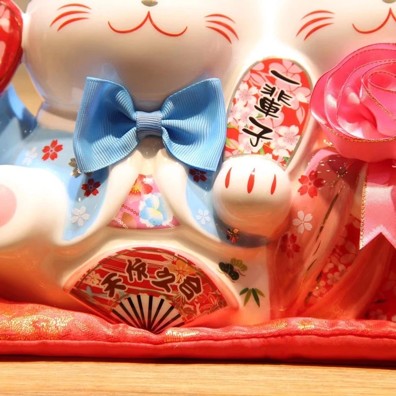 Lucky Cat Bride and Groom Happiness