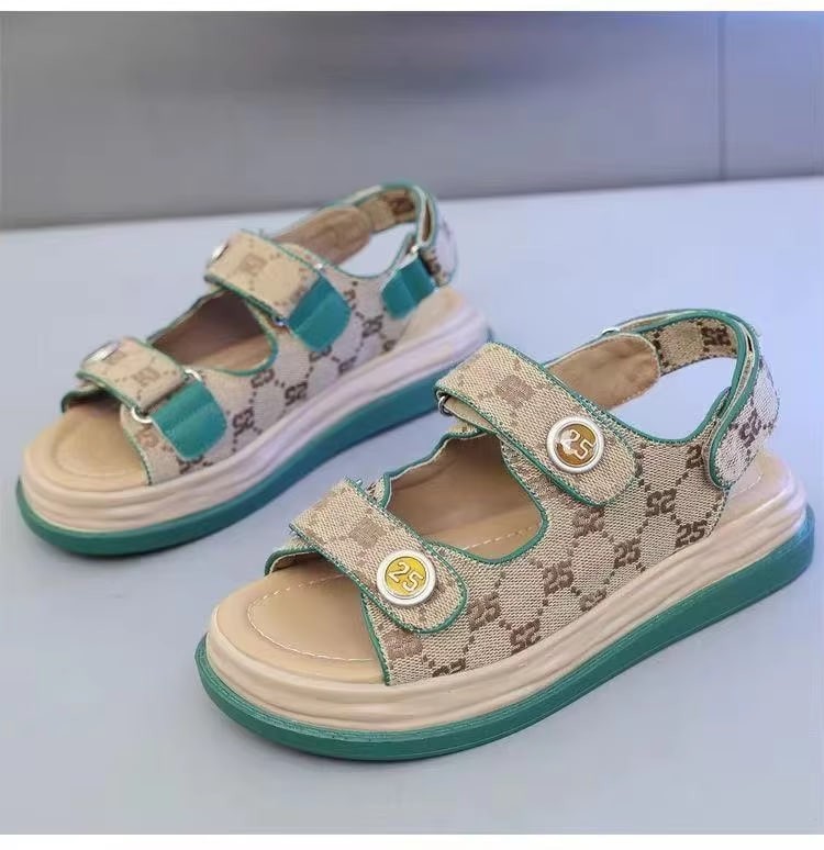 WholesaleSummer Women Soft Leather Non-slip Solid Color Slippers Designer Famous Flats Sandals for Women and Ladies