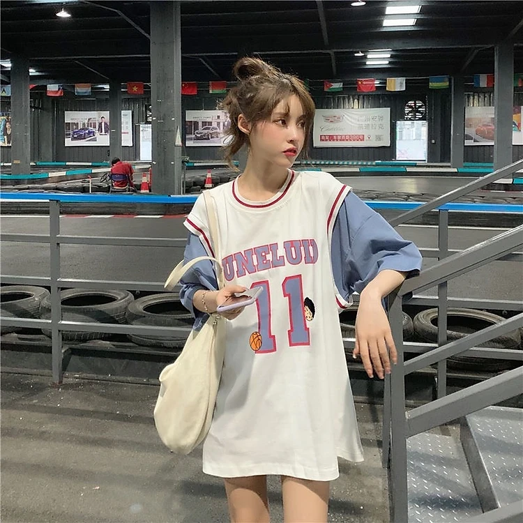 Women's T-shirts, women's T-shirts with color scheme printed with the number 11 wide silhouette hide dynamic pants