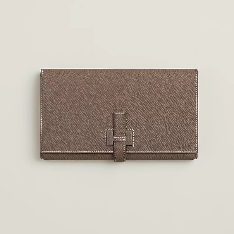 New H Passant Toutenmain wallet