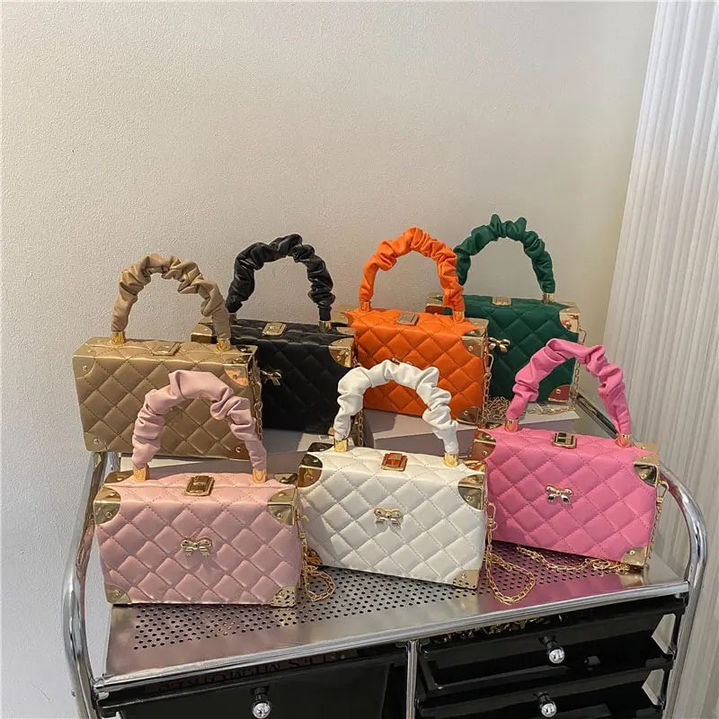 Factory Wholesale Box Handbags Girls Design Flowers Bags for Woman Luxury Trendy Purses