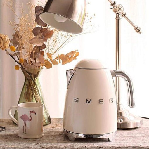 Smeg KLF03 Non-Thermostatic Kettle