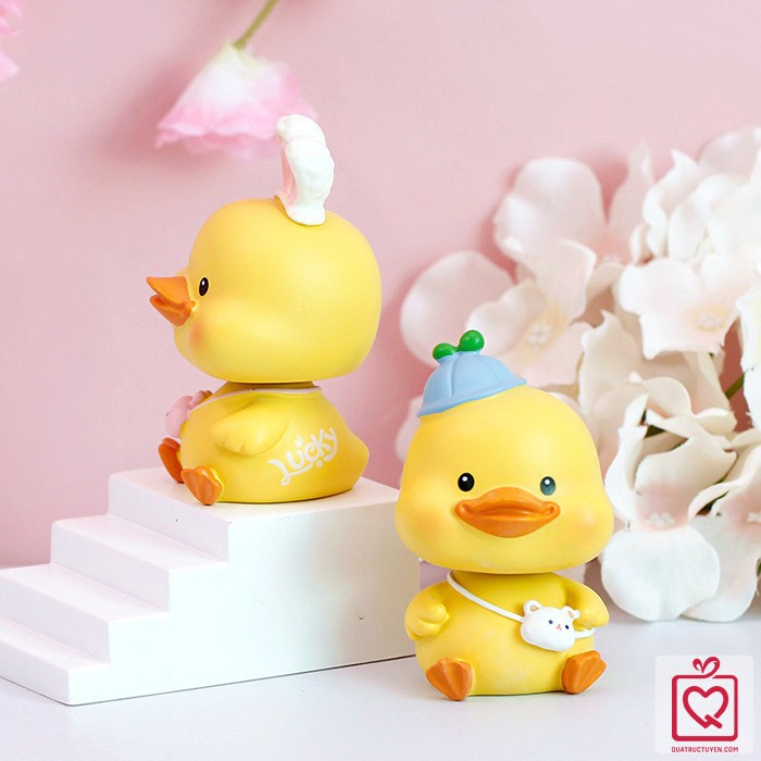 Crazy Duck swinging duck model