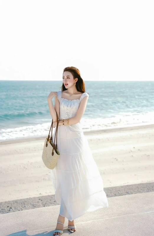 Indi embroidered bucket skirt size S